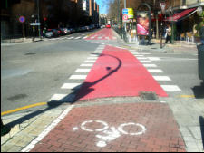 Obra lineal. Carril bus-bici. Calle Poeta Manuel de Góngora (Granada)