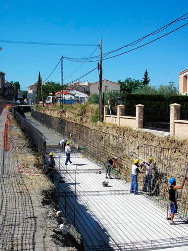 Encauzamiento del Arroyo Barranco Hondo en Ogíjares (Granada)